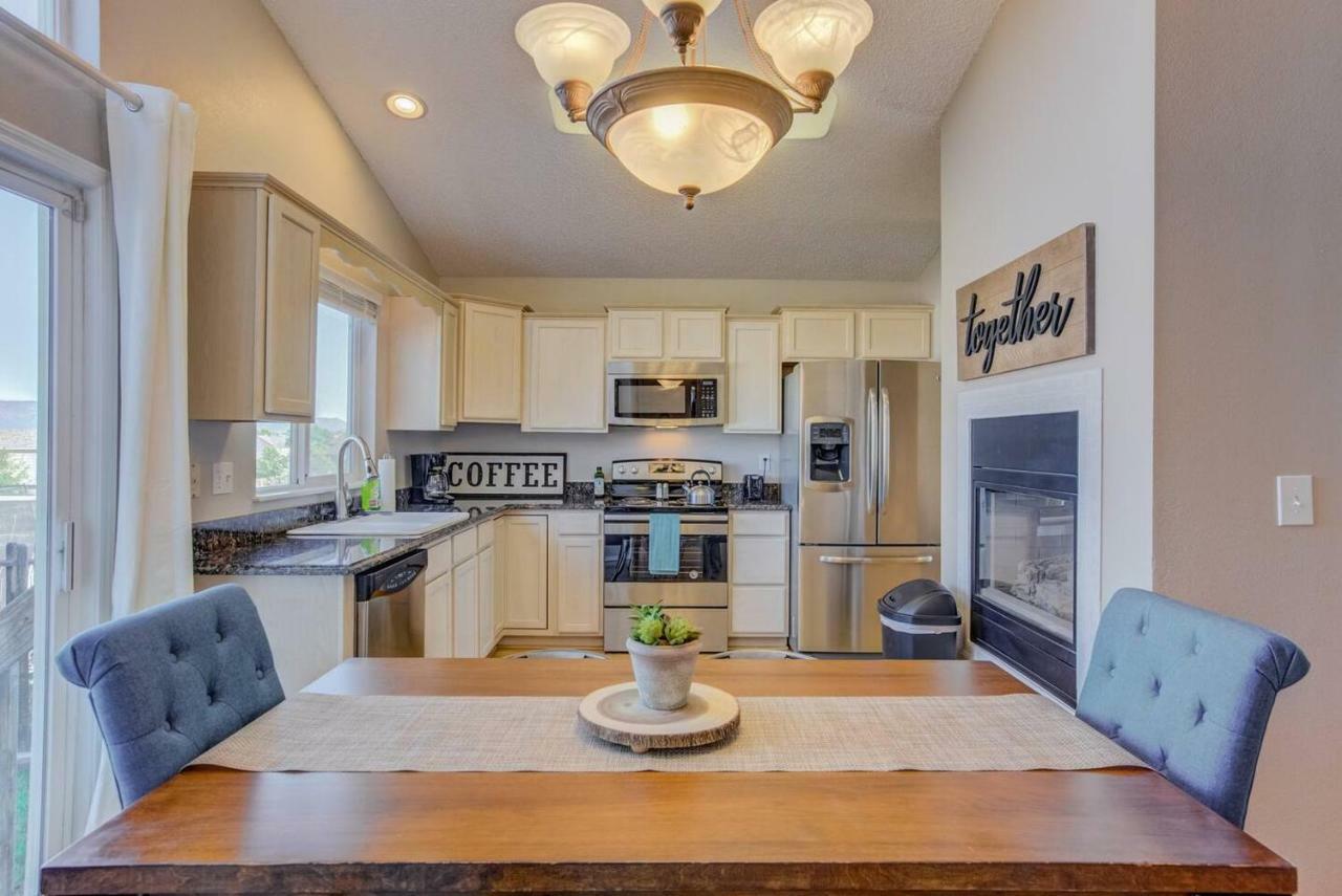 Cozy 4Br House With Peak Views In Colorado Springs别墅 外观 照片